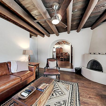 Pueblo Revival Villa Taos Eksteriør bilde